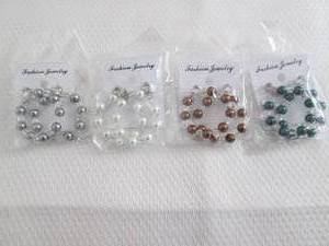 lot 15 image: 4 pr Earrings...