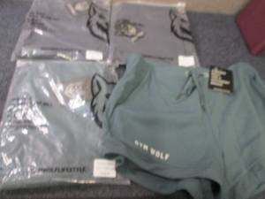 lot 58 image: 4 pr GymWolf Medium Womens Shorts ...