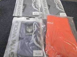 lot 62 image: 2 pr Gym Wolf Medium Leggings, 2 pr...