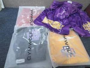 lot 72 image: 1- XL, 1 Large , 2 Medium Mens Gym ...