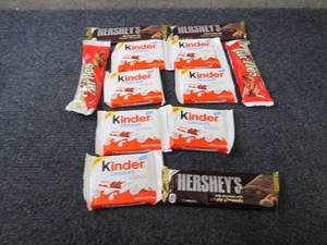 lot 213 image: 12 Assorted Candies...