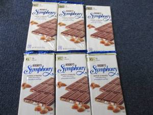 lot 240 image: 6- 4.25 oz Hersheys Symphony...