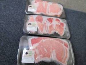 lot 326 image: BB 3 pks FROZEN Boneless Pork Loin ...