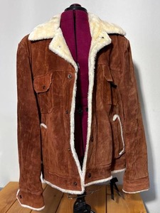 lot 01-C2025 image: Vintage 70s, Never Worn, Grande Bay Mens 46T Brown Suede Ranch Jacket with Ivory Sherpa Linning