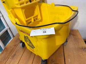 lot 36-C2025 image: Like New - Rubbermade Mop Bucket on Wheels