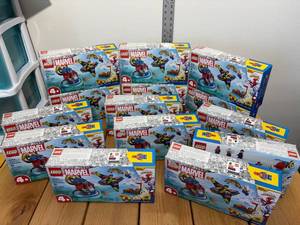 lot 45-C2025 image: 14 New in Box Lego Spiderman 10793 Spidey Vs The Green Goblin