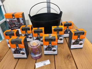 lot 59-C2025 image: Halloween New String Lights Mixed Lot (7) 100 Bulb Strands, (1) 10 Pumpkin Strand, (1) Pumpkin Wire Set (1) Plastic Coldren