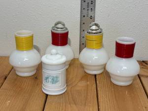 lot 64-C2025 image: 5 Assorted Milk Glass Containers