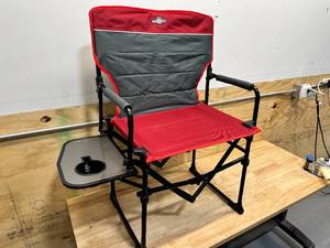 lot 96 image: Guidesman Red Lawn-chair