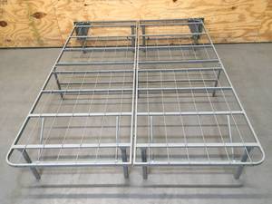 lot 40 image: Bed Frame (58W x 79D)