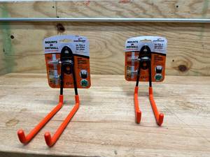 lot 183 image: (2) Tornado Ladder Hook 525 0424252.5