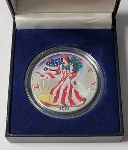 lot 29 image: 2001 1 Oz. Silver Liberty Colorized Dollar - American Eagle