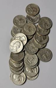 lot 34 image: 32 -  1950 Silver Liberty Quarters