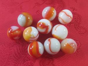 lot 4 image: (FS) 10 Vintage West Virginia Pelti...