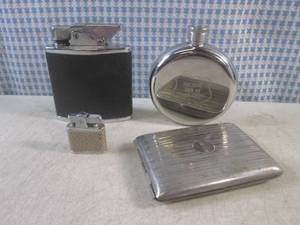 lot 26 image: (EC1) Vintage Party Lot - 2 Lighter...
