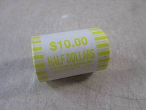 lot 68 image: (CNTR) Unopened Fed Roll Kennedy Ha...