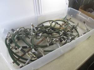 lot 82 image: (G-1) Tote of Bunsen Burners 16 Tot...