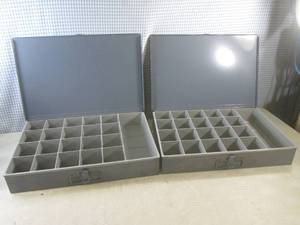 lot 130 image: (EW5) 2 Metal Portable Organizer Bo...