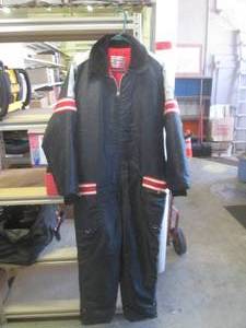 lot 131 image: (G-1) Vintage United Pioneer Snow S...