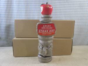 lot 177 image: (BSB) 2 Angry Orchard Stone Dry Har...