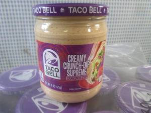 lot 190 image: (B-2) 12 Jars of Taco Bell Creamy C...