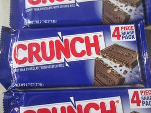 lot 220 image: (B-1) 12 Crunch 4pc Share Pack Cand...