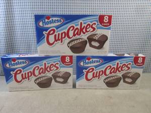lot 221 image: (B-1) 3 Boxes of Hostess Cup Cakes ...