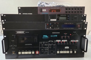 lot 46 image: Bogen Audio-Technica,  Superscope - Commerical HDTV Turner, Digital Turner, UHF Synthesized Diversity Receiver
