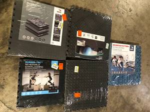 lot 19 image: Lot of Assorted Foam Tiles Flooring Various Models and Conditions   Customer Returns See Pictures