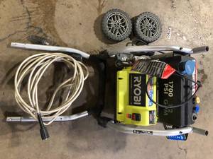 lot 33 image: 1700 PSI Pressure Washer For Parts  Customer Returns See Pictures
