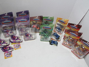 lot 197 image: Skylander Toys