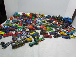 lot 209 image: Toy Cars
