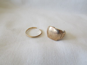 lot 3 image: 10k snf 14k Gold Bands