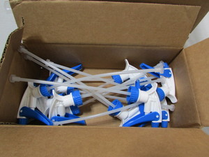 lot 67 image: Spray Triggers