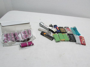 lot 89 image: Lighters