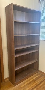 lot 203 image: Adjustable Bookshelf