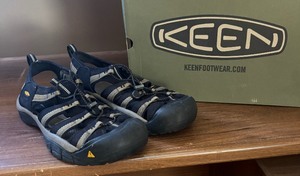 lot 214 image: Newport Black and Stone Keen Size 13 Sandals