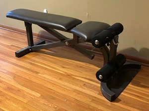 lot 247A image: Adjustable Weight Bench by Body Smith for Para Body