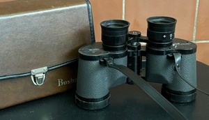 lot 222 image: Bushnell Insta Focus 7 x 35 Extra Wide Angle Binoculars