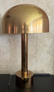lot 9 image: Mid Century Brass Mushroom Table Lamp