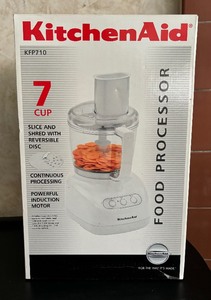 lot 60 image: New Kitchen Aid Food Processor Model KFP710