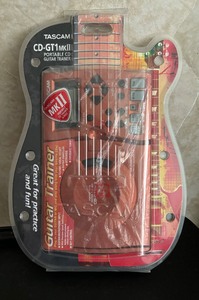 lot 61 image: Tascam Portable CD Guitar Trainer Model CD-GT1 MK II