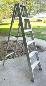 lot 105 image: Metal Keller Ladder Model 936