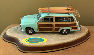 lot 137 image: 1949 Ford Woody Wagon Model Car from the Franklin Mint