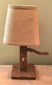 lot 149 image: Petite Vintage Lamp