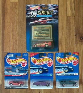 lot 283 image: New Hot Wheels Pro Circuit Kenny Bernstein Car, Dodge Concept Car, Pearl Drivers Series Car and 1995 Model Series Car