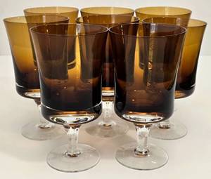 lot 239 image: Vintage Denby Krosno Glass Set