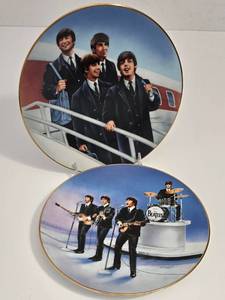 lot 246 image: Pair of Commemorative Beatles Plates