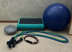 lot 318 image: Assorted Home Exercise Equipment