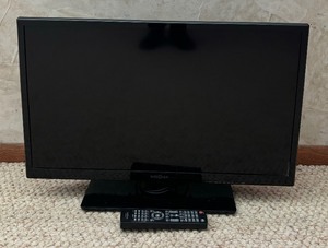 lot 325 image: Insignia 28 Television with Remote